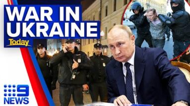 Putin toughens penalties for those refusing to fight | 9 News Australia