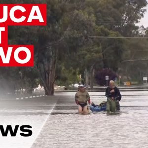 Echuca residents left unprotected, threaten legal action | 7NEWS