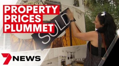 Property prices continue to plummet while rents rise  | 7NEWS