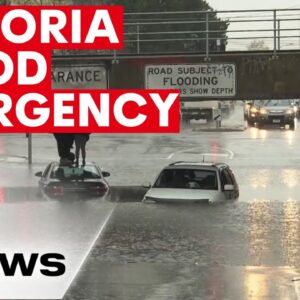 Victorians face flood emergencies as 100mm of rain expected | 7NEWS