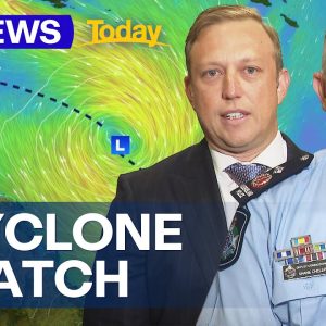 Cyclone Kirrily to bring heavy rain and destructive winds to Queensland | 9 News Australia