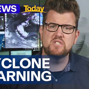 BOM issues tropical cyclone warning for Queensland | 9 News Australia